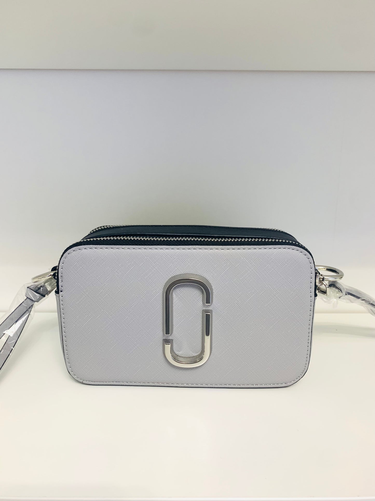 Tas Snapshot Grey