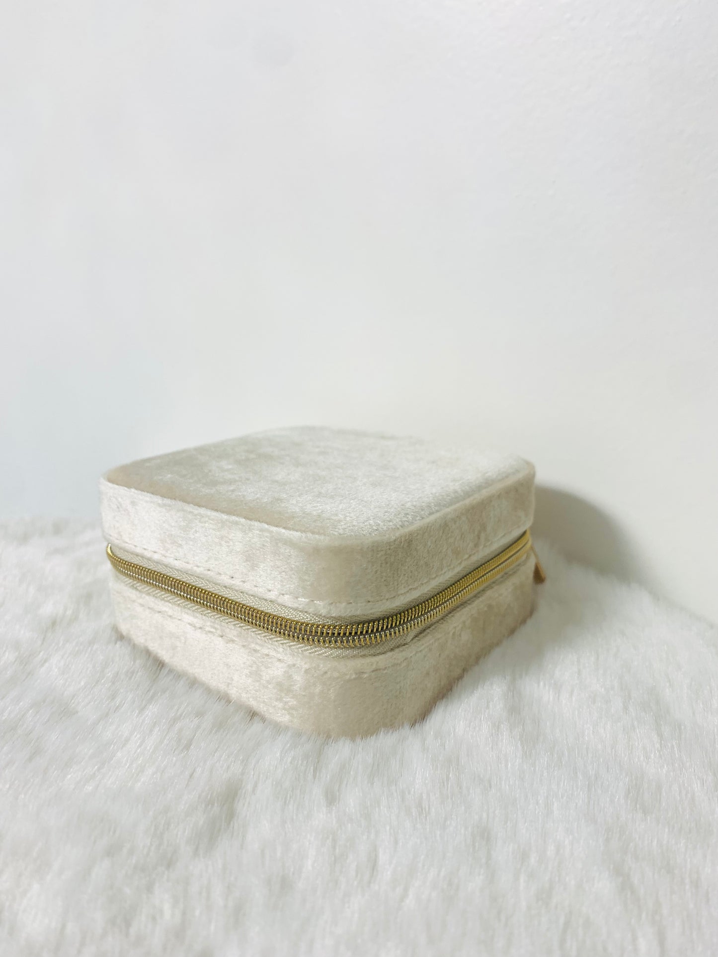 Travel Case Jewelry White